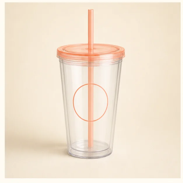 Vasos de plástico con tapa y popote, imagen ilustrativa